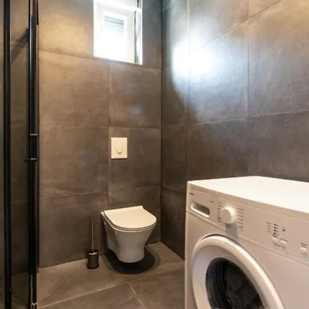 Zidaric Apartament Vrsi