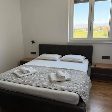 Apartament Zidaric *